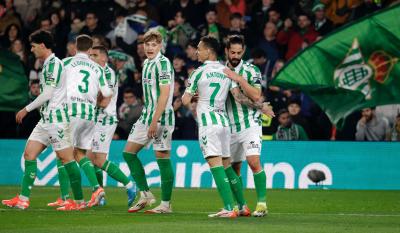 Isco celebra su gol al Athletic Club (Foto: Kiko Hurtado)
