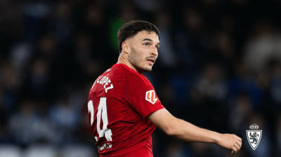 Lluís López, en un partido del Real Zaragoza (FOTO: Real Zaragoza).