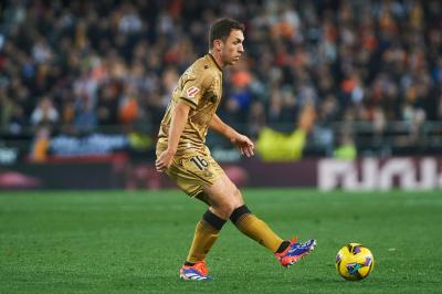 Jon Ander Olasagasti, en el Valencia-Real Sociedad (Foto: Cordon Press).