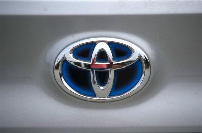 Mercedes logo