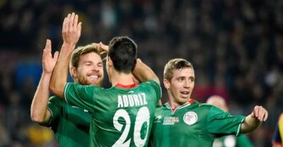 Aduriz celebra su último gol con la tricolor ante Túnez.