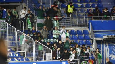 Aficionados del Betis en Mendizorroza (Foto: LaLiga).