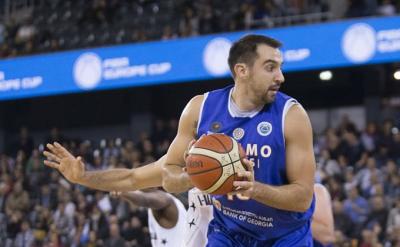 Nikola Gacesa, ala-pívot serbio.