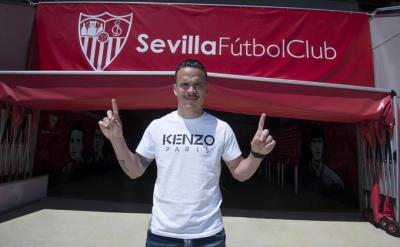 Roque Mesa, para ElDesmarque (Foto: Kiko Hurtado).