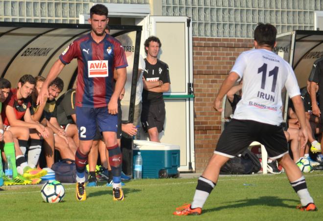 Jordi Calavera, en un amistoso con el Eibar (Foto: Eibar).