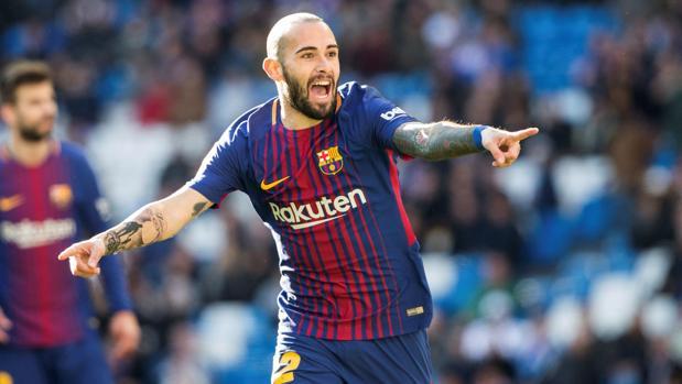 Aleix Vidal celebra su gol en el Santiago Bernabéu.