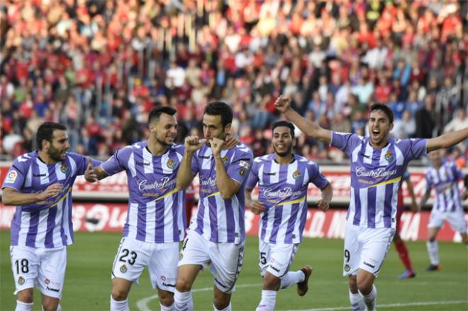 El Pucela celebra un gol en Soria (Foto: Andrés Domingo).