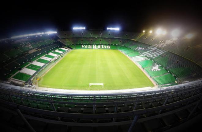 Imagen del estadio del Real Betis, el Benito Villamarín, vacío.