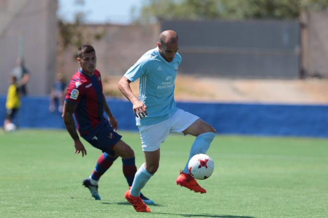 Un momento del Ibiza-Atlético Levante del play off de ascenso a Segunda B (Imagen: UD Ibiza).