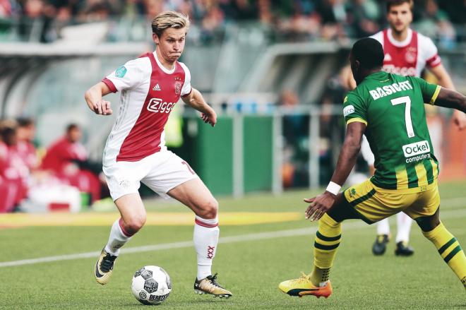 Frenkie De Jong, en un partido con el Ajax.