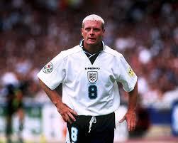 Paul Gascoigne, en un partido con la selección inglesa. 