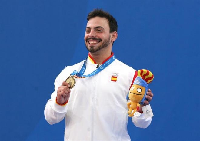Josué Brachi celebra la medalla de bronce en los Juegos Mediterráneos