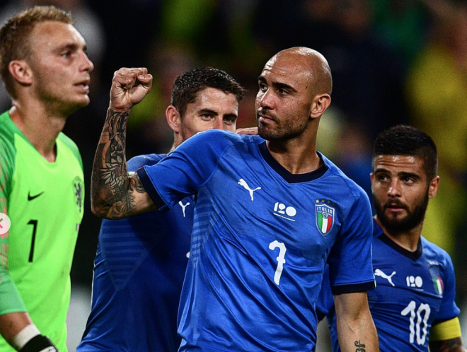 Zaza celebra un gol con Italia.