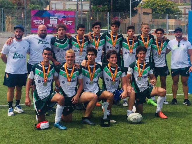 Plata para Andalucía masculina sub 17 de rugby en el Campeonato de España.