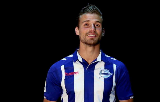 El delantero del Alavés Christian Santos, en una imagen de archivo (Foto: Deportivo Alavés).