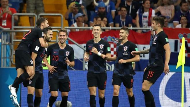 Los jugadores de Croacia celebran uno de los goles del partido en la victoria sobre Islandia en el Mundial de Rusia.