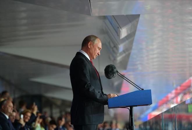 Vladimir Pitun, durante su discurso en la inauguración del Mundial de Rusia 2018.