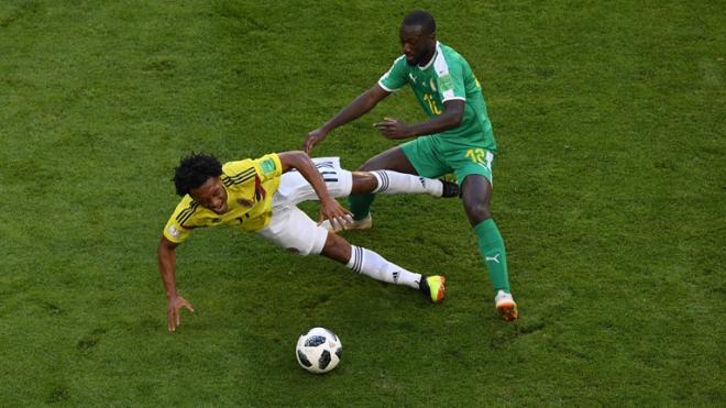 Acción del partido entre Colombia y Senegal.