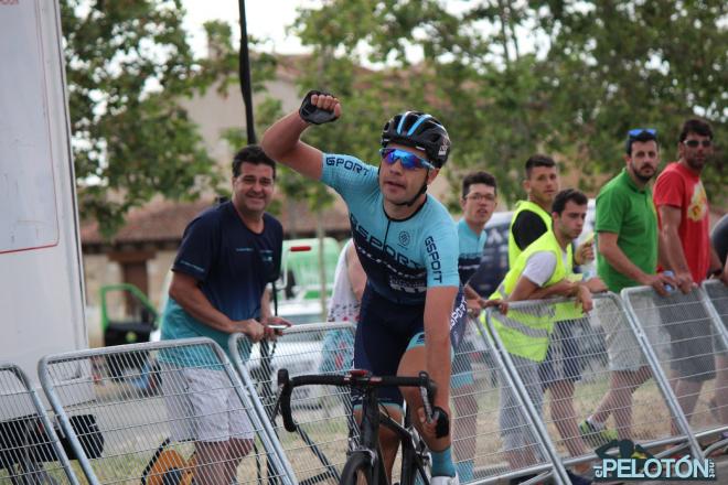 Sebastián Mora, vencedor de la Loinaz Proba de Beasain. FOTO: EL PELOTÓN
