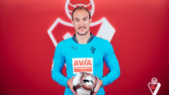 El portero del Eibar, Marko Dmitrovic. (Foto: SD Eibar)