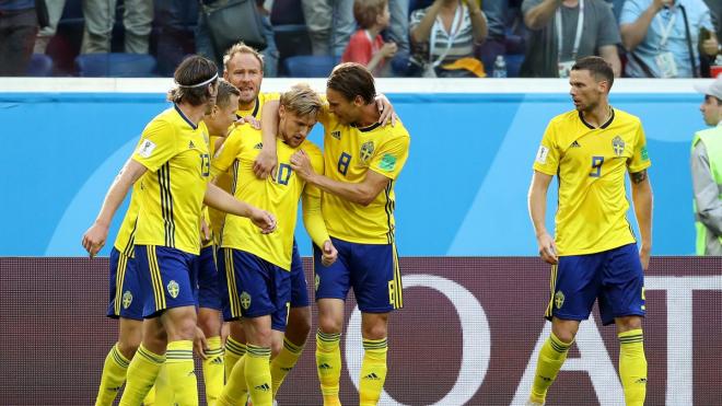 Celebración del gol de Suecia.