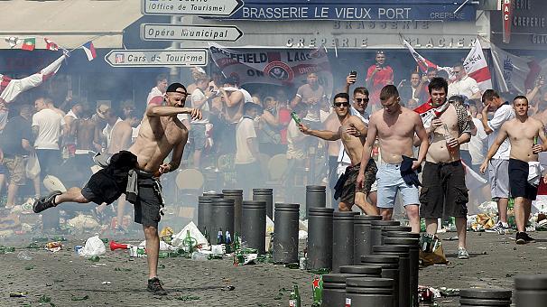 Hooligans ingleses en la Eurocopa 2016.