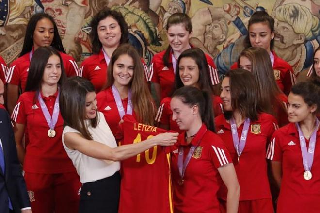 Letizia con la selección española femenina Sub-17.