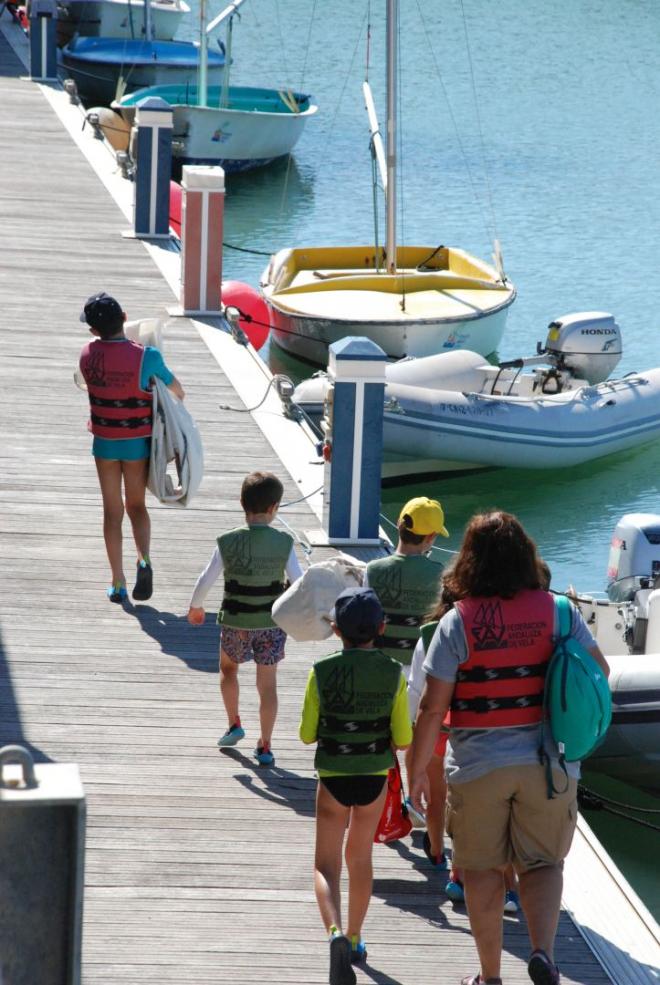 Cursos de vela de la Federación Andaluza de Vela.