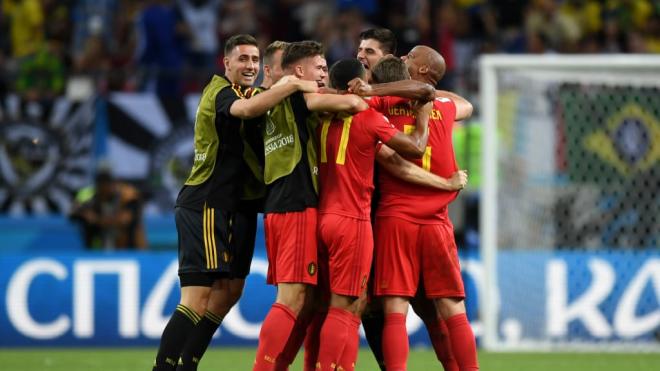 Los jugadores belgas celebran la clasificación para semifinales del Mundial de Rusia 2018.