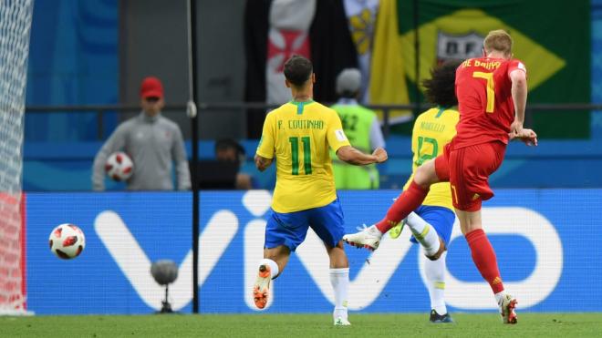 Coutinho, en el momento del gol de De Bruyne durante el Brasil-Bélgica.