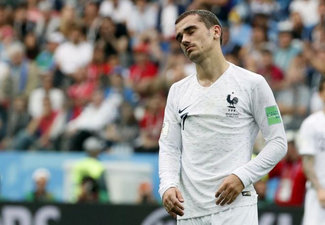 Griezmann no quiere celebrar su gol en el Uruguay-Francia del Mundial de Rusia.