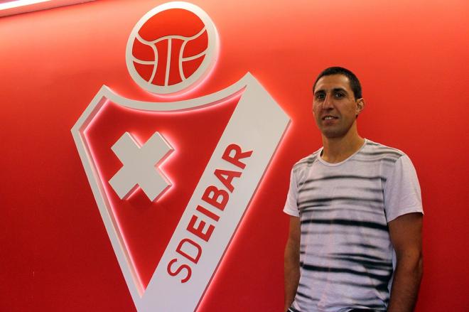 Asier Santana se incorpora a la Dirección Deportiva del Eibar. FOTO: EIBAR