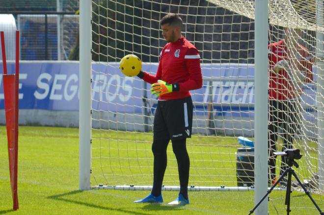 Rulli, durante un entrenamiento en Zubieta.