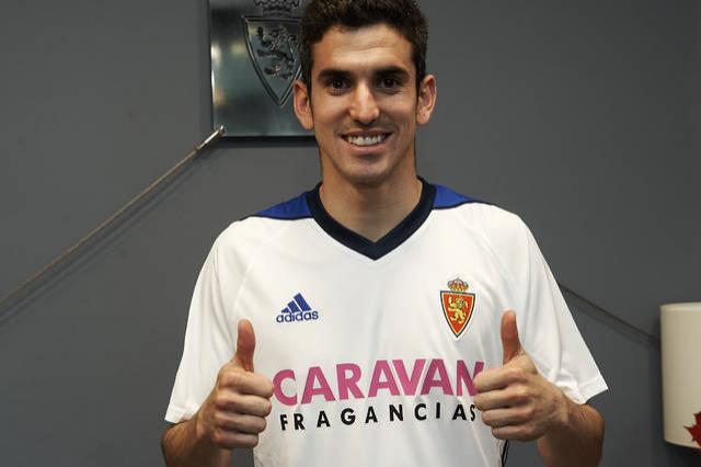 Jesús Alfaro el día de su presentación como nuevo jugador del Zaragoza.