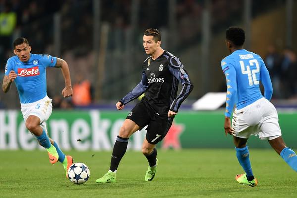 Cristiano Ronaldo, en un enfrentamiento ante el Nápoles.