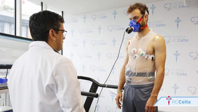 Sergio Álvarez en su reconocimiento médico (Foto: RCCV).