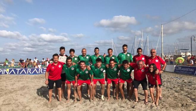 La selección de Euskadi de fútbol playa fue bronce en el Campeonato Nacional de 2017 en Murcia (Foto: FVF).