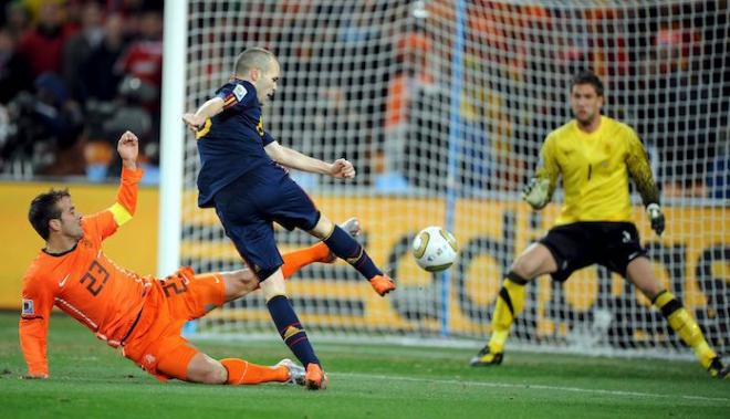 Gol de Andrés Iniesta frente a los Países Bajos en la final del Mundial 2010.