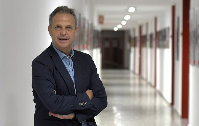 Joaquín Caparrós, director de fútbol del Sevilla (Foto: Kiko Hurtado).