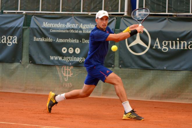 El tenista argentino Pero Cachín, vencedor en Getxo (Torneo Internacional Tenis Getxo).