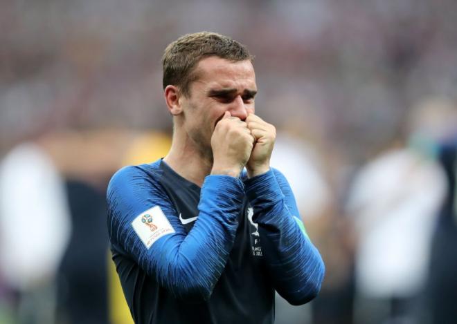 Griezmann, llorando tras ser campeón del mundo.