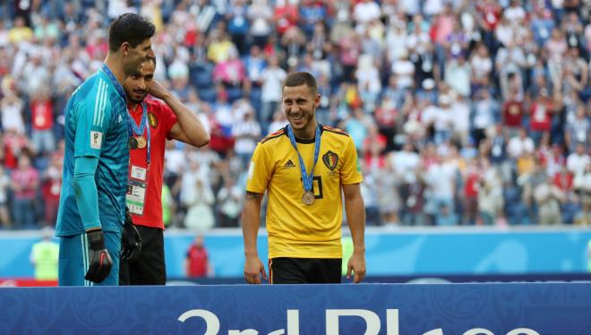 Courtois y Hazard, tras ganar el bronce en el Mundial de Rusia 2018.