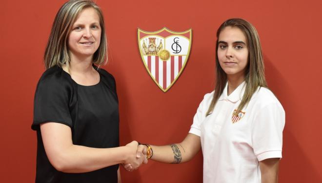 Macarena Portales, nueva jugadora del Sevilla (Foto: SFC).