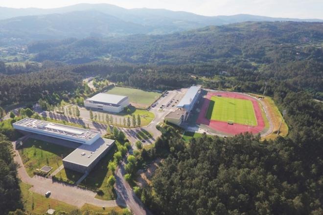 Vista área de las instalaciones del centro deportivo de Melgaço.