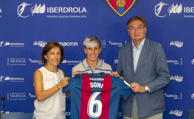 Sonia Bermúdez, la última incorporación del Levante UD Femenino hasta la fecha.