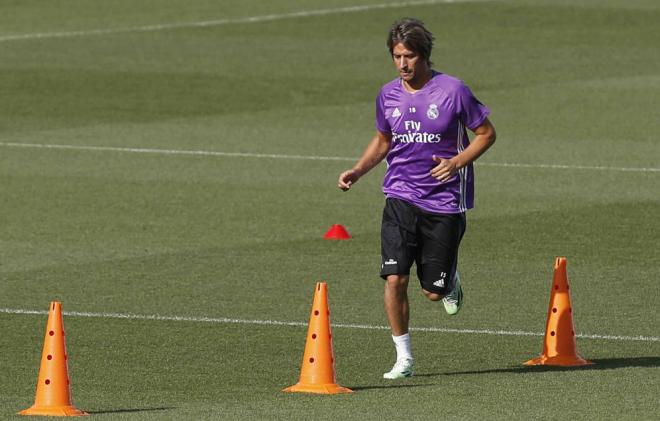 Fabio Coentrao, en un entrenamiento con el Real Madrid.