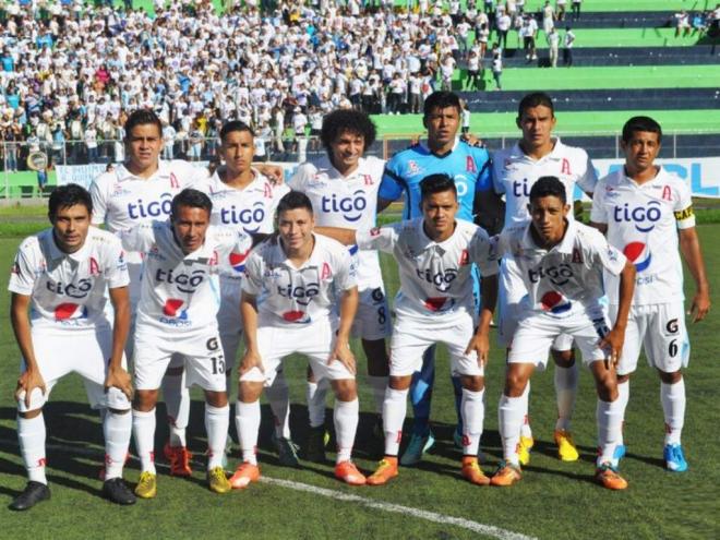 Once titular del Alianza durante un partido de la pasada temporada.