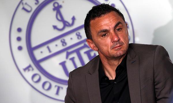 Nebojsa Vignjevic, entrenador del Újpest FC.