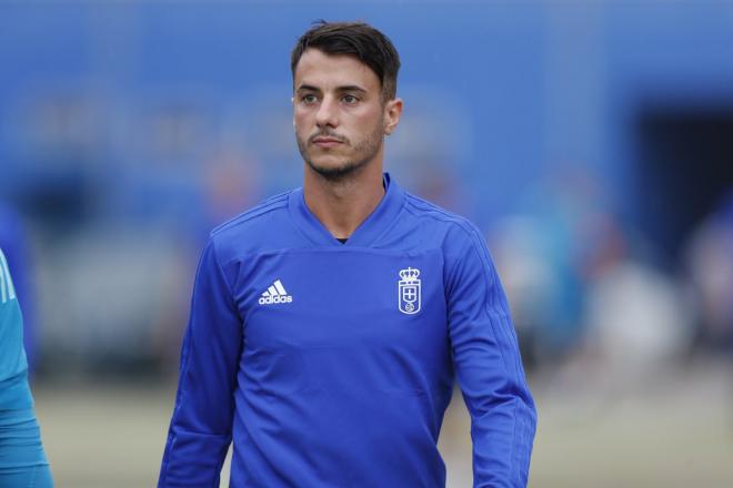 Tejera en un entrenamiento esta temporada (Foto: RealOviedo)