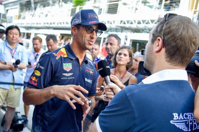 Ricciardo comparece ante los medios de comunicación tras una carrera en el GP de Hungría.